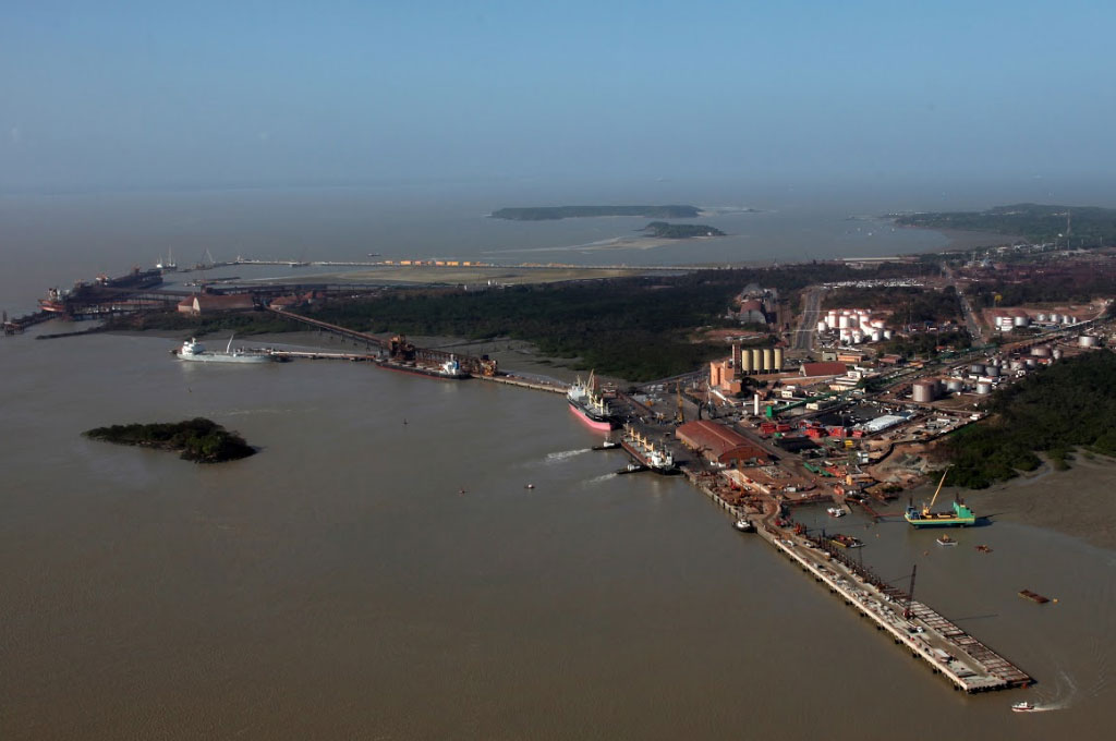 Porto do Itaqui acelera crescimento e atrai navios de todo o mundo